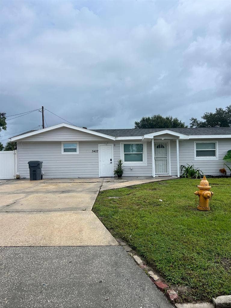 7 BR in Lakeland