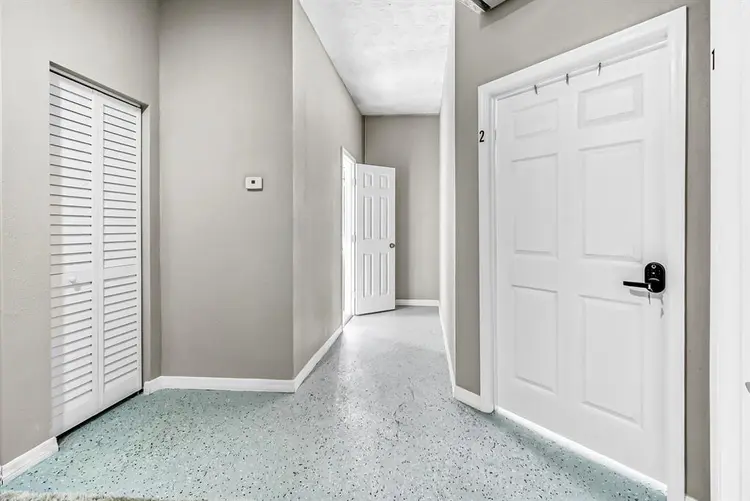 8 BR in Jacksonville