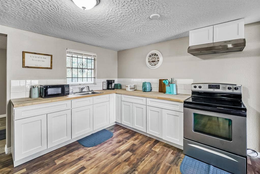 8 BR in Jacksonville