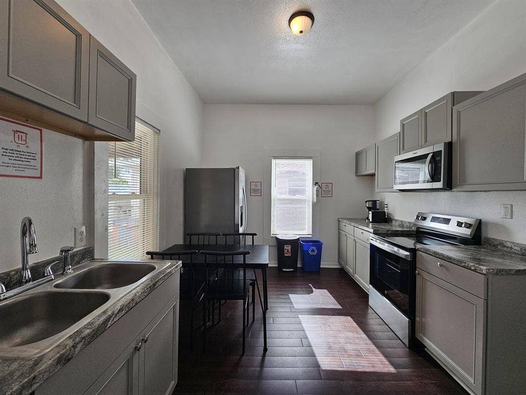 7 BR in Orlando