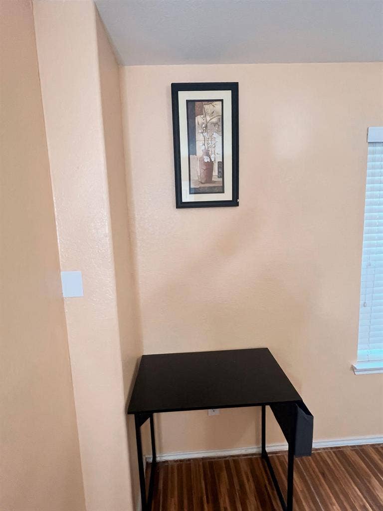 9 BR in Northeast Side