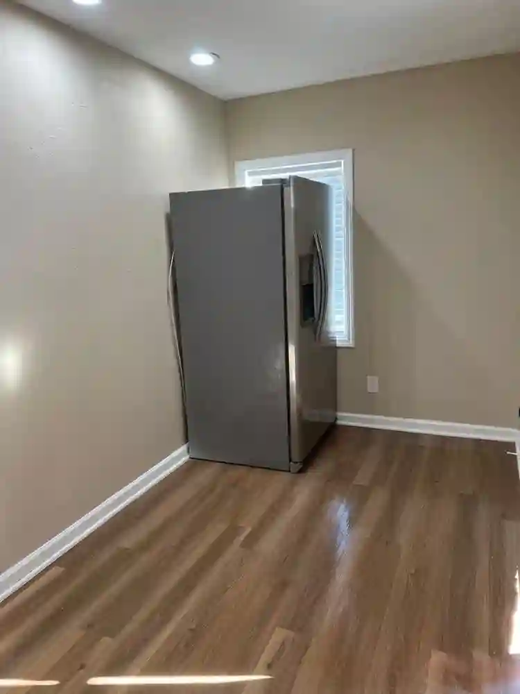 8 BR in Houston
