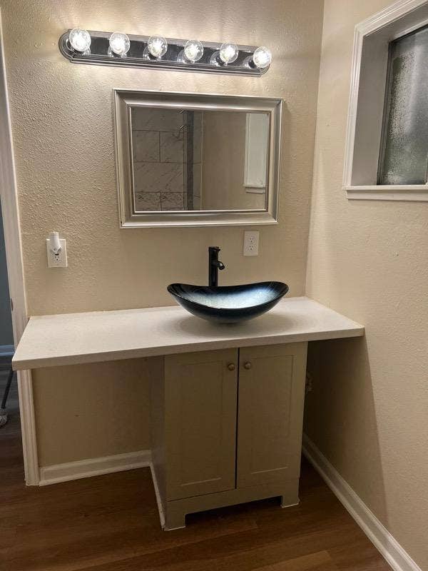 8 BR in Houston