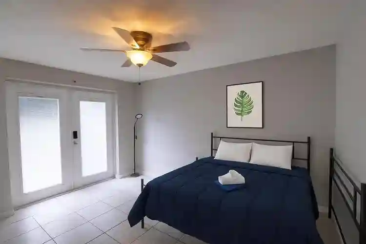 7 BR in Tampa