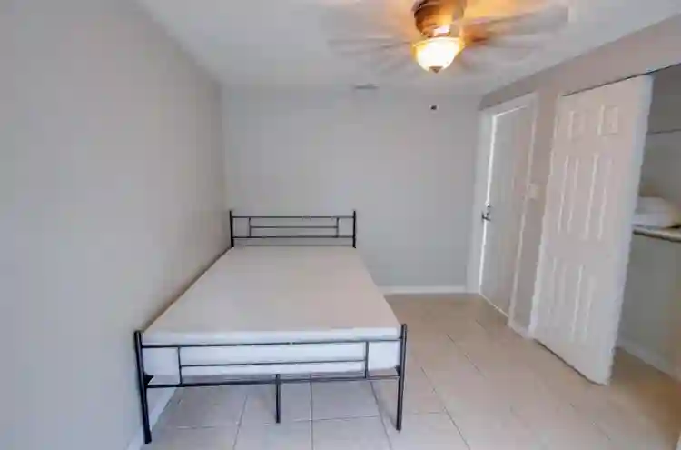 7 BR in Tampa