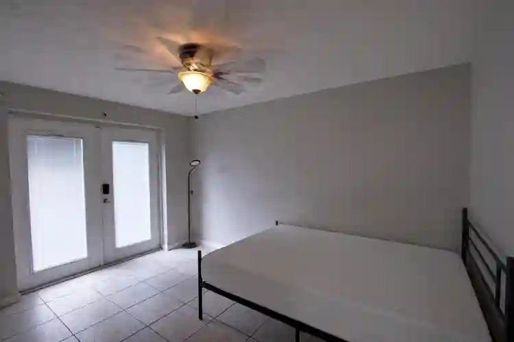 7 BR in Tampa