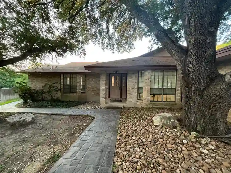 4 BR in San Antonio