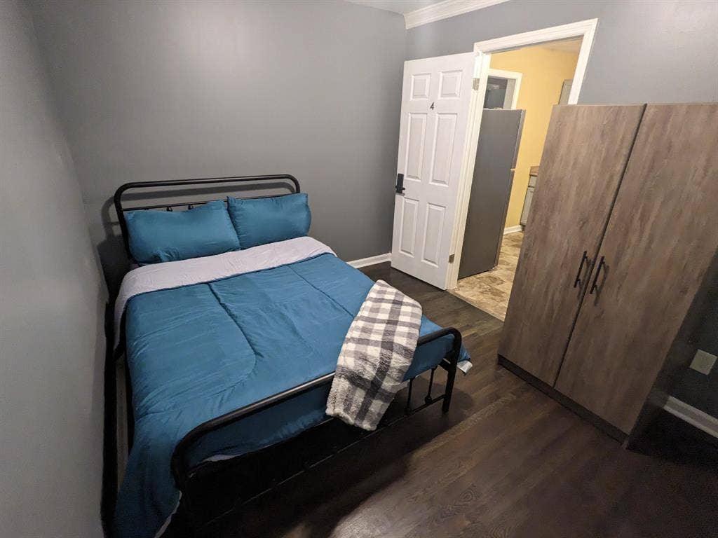 8 BR in Atlanta