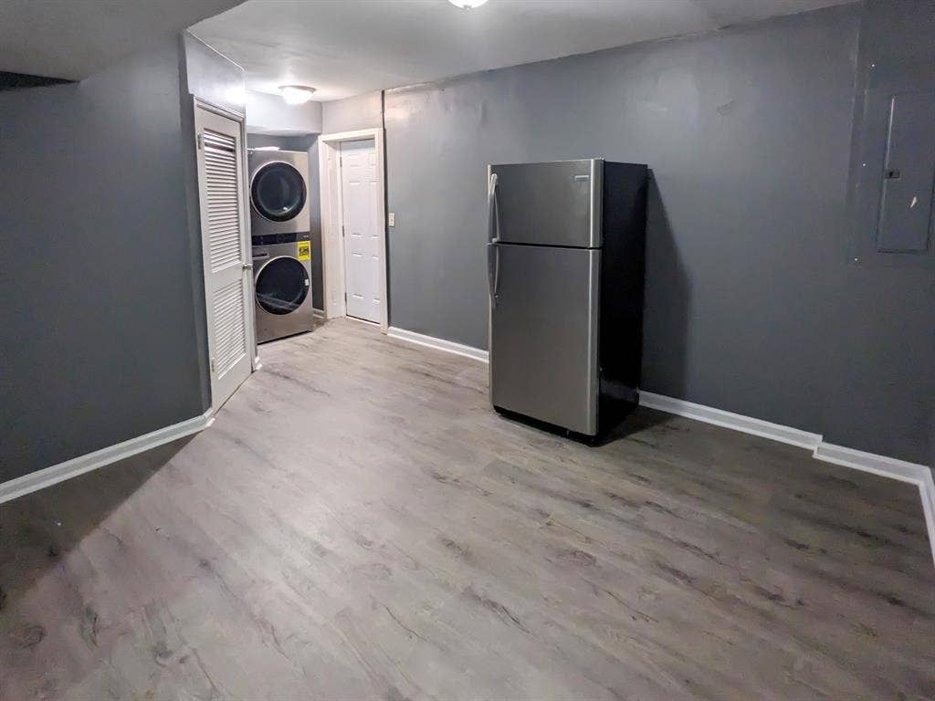8 BR in Atlanta