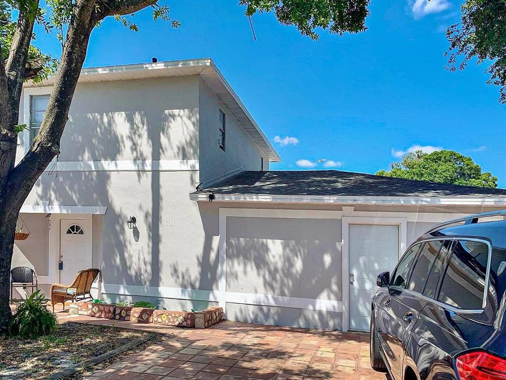 5 BR in Tampa