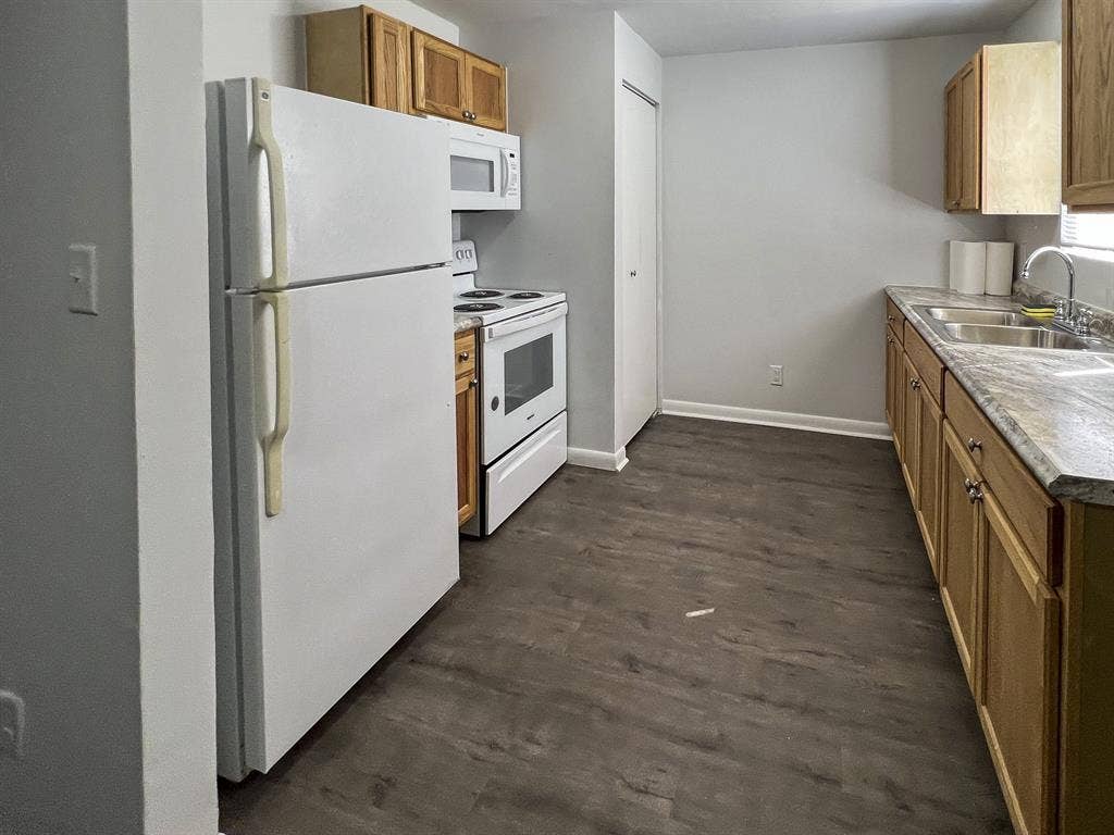 6 BR in Jacksonville