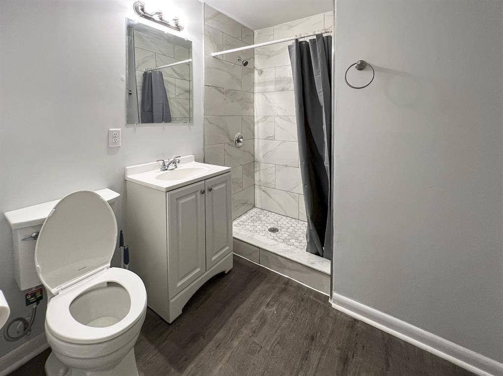 6 BR in Jacksonville