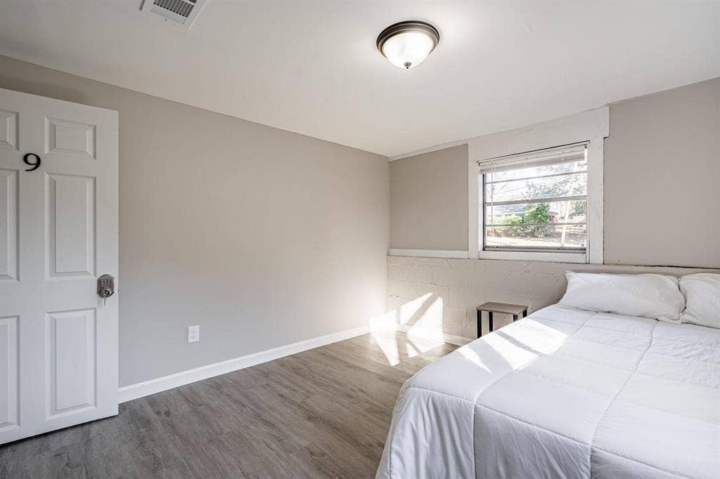 10 BR in Atlanta