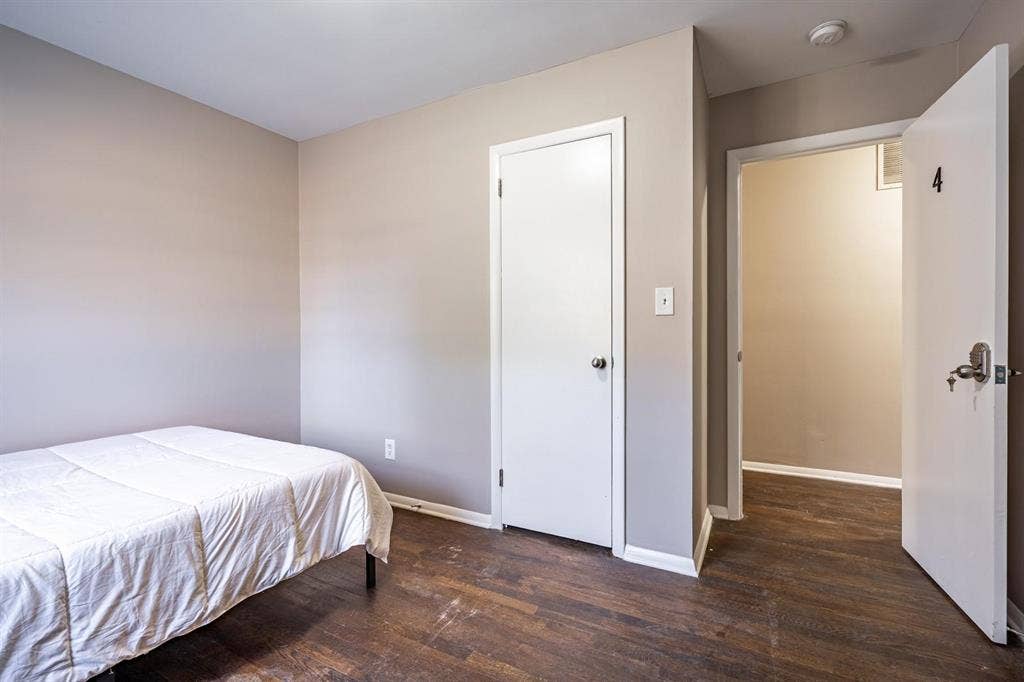 10 BR in Atlanta