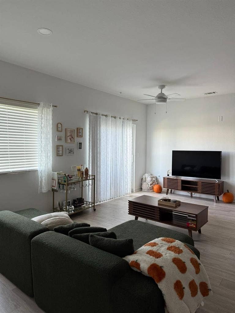 Private Bedroom and Shared Bathroom