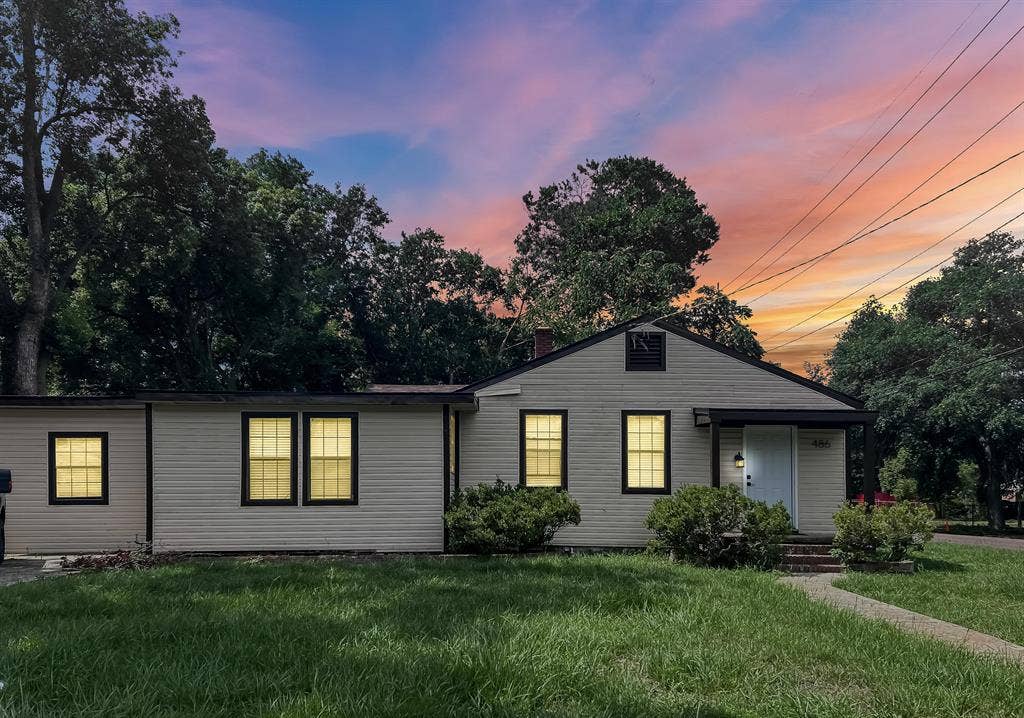 7 BR in Jacksonville