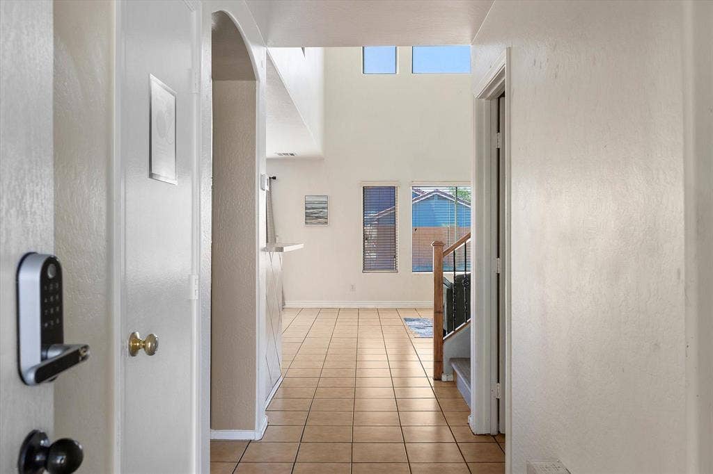 6 BR in Phoenix