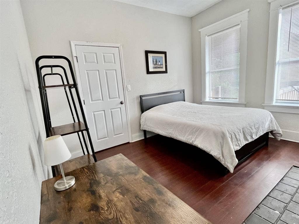 4 BR in Jacksonville