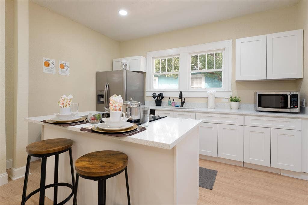 7 BR in Jacksonville