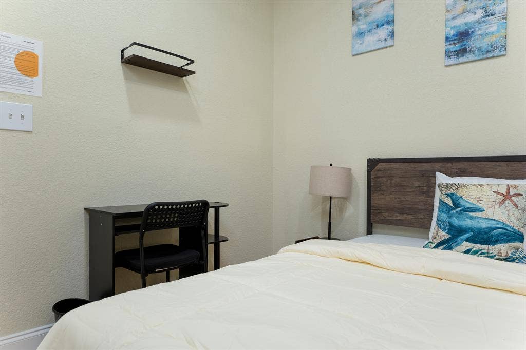 7 BR in Jacksonville