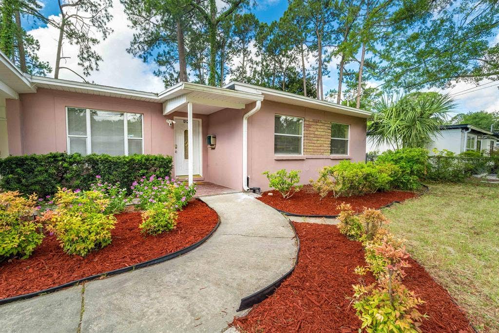 7 BR in Jacksonville