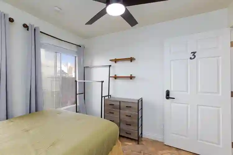 7 BR in North Las Vegas