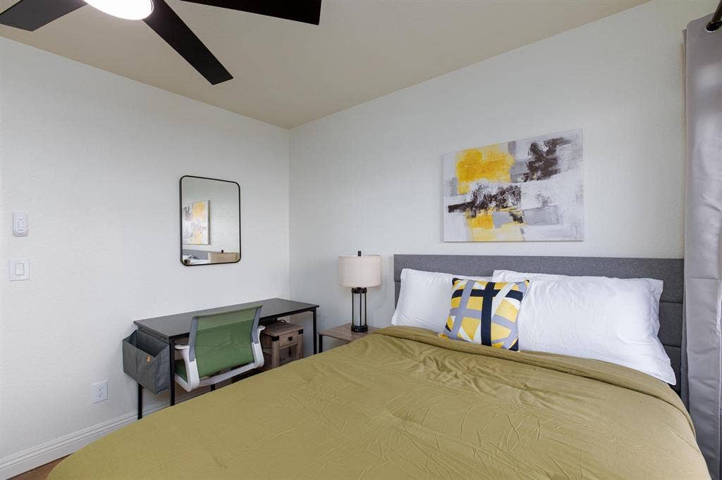 7 BR in North Las Vegas