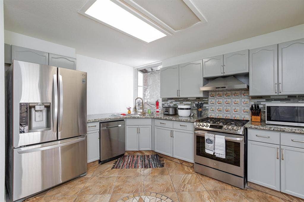 7 BR in North Las Vegas