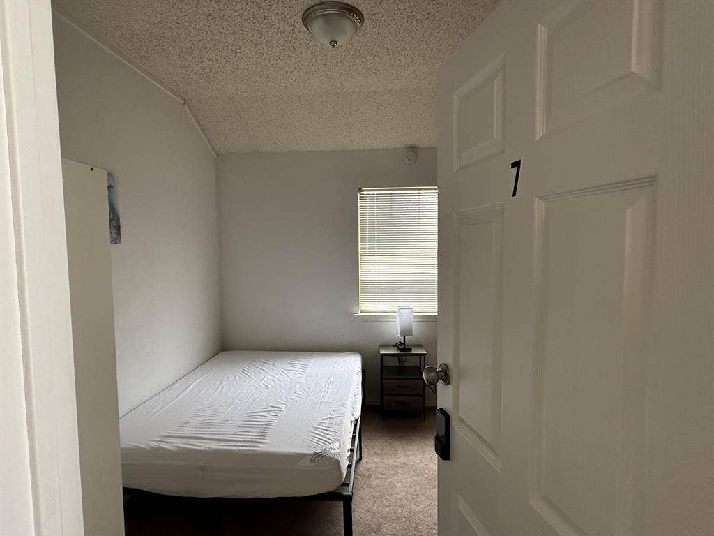 7 BR in Grand Prairie