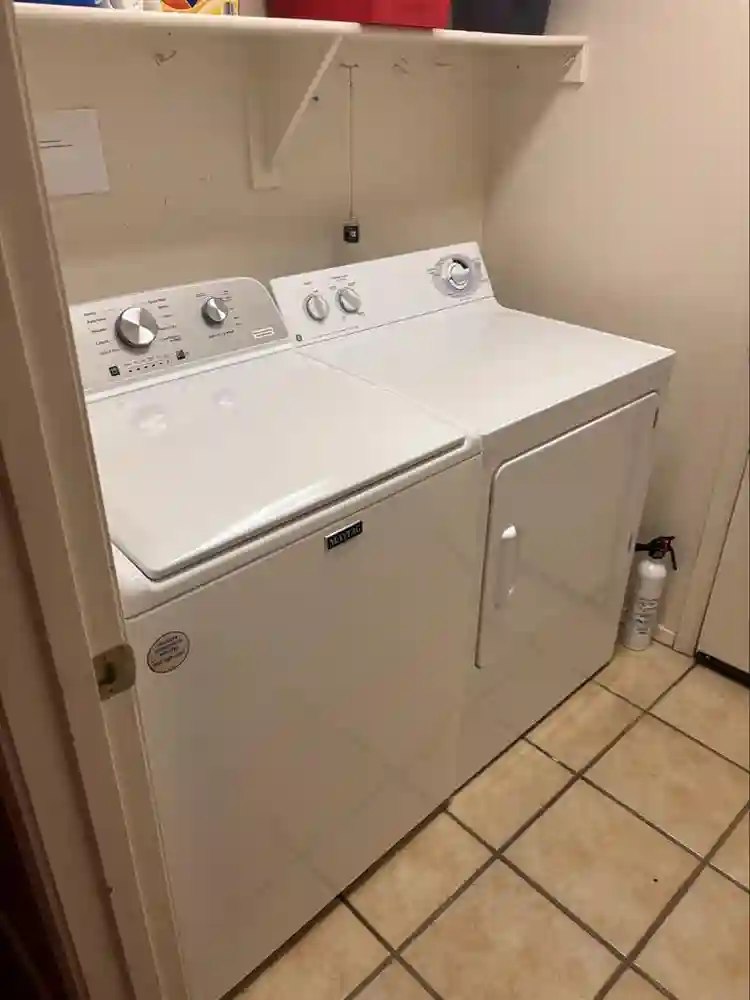 Private Room-ave & camelback