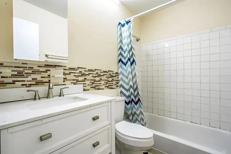 7 BR in Stone Mountain