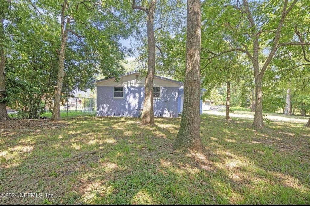 6 BR in Jacksonville