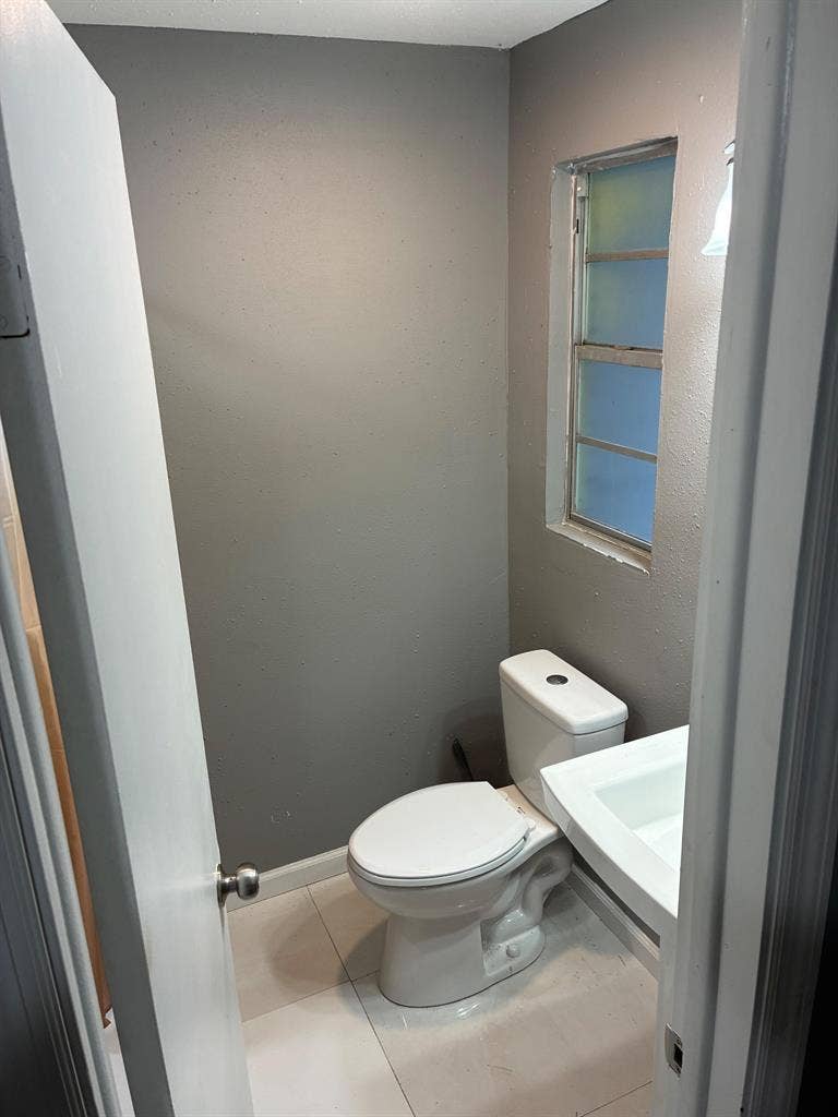 6 BR in Jacksonville