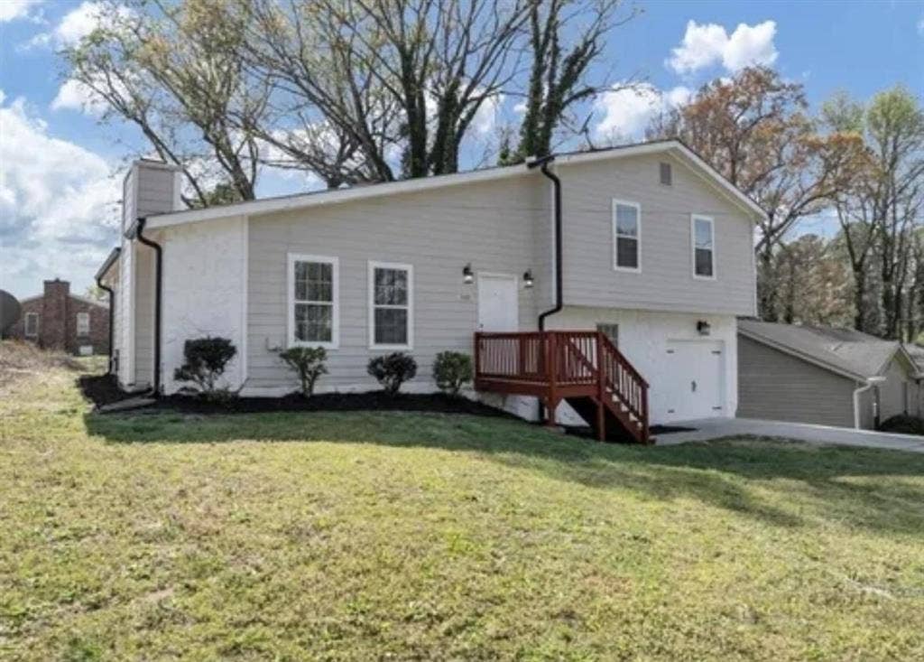 3 BR in Atlanta