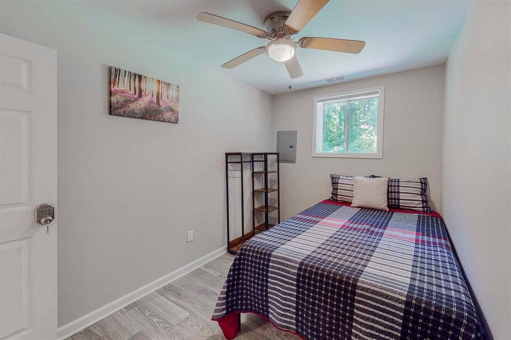 9 BR in Atlanta