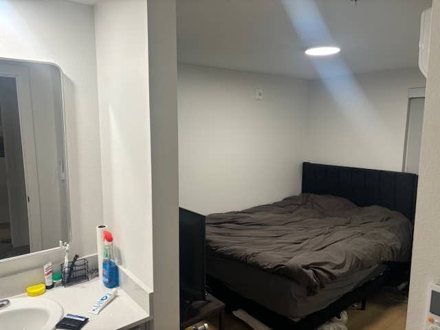 4 Person Apartment – CU Boulder