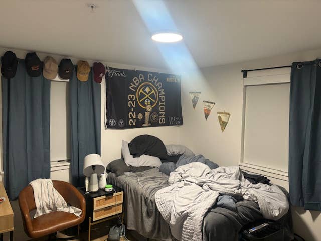 4 Person Apartment – CU Boulder