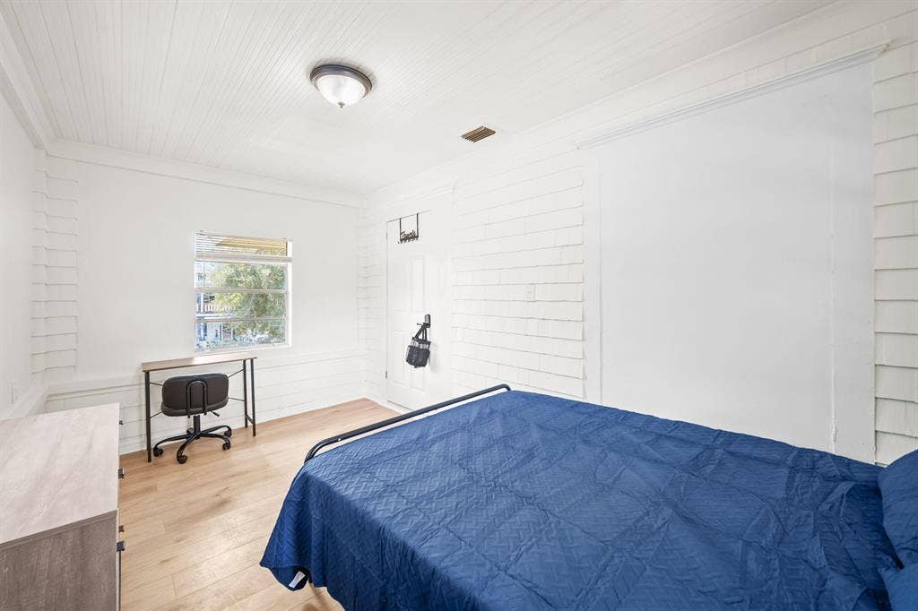 8 BR in Jacksonville