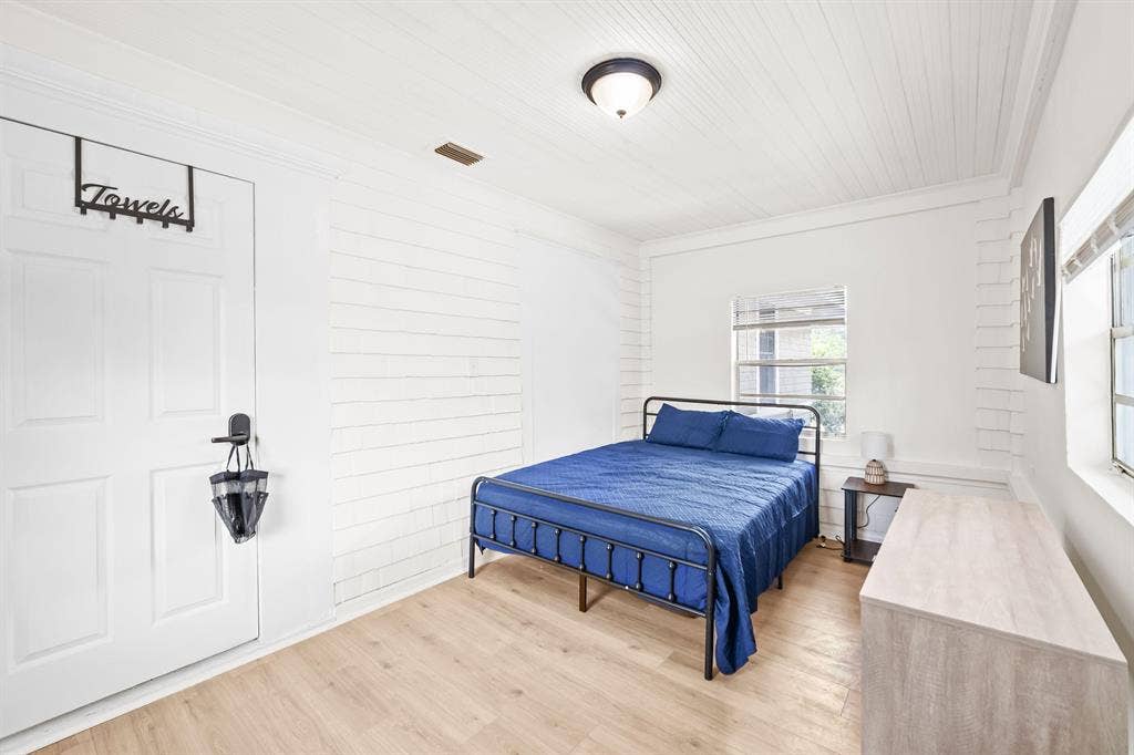 8 BR in Jacksonville