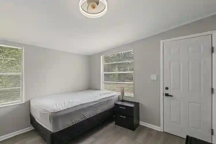 8 BR in Jacksonville