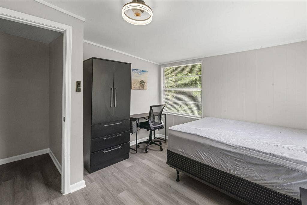 8 BR in Jacksonville