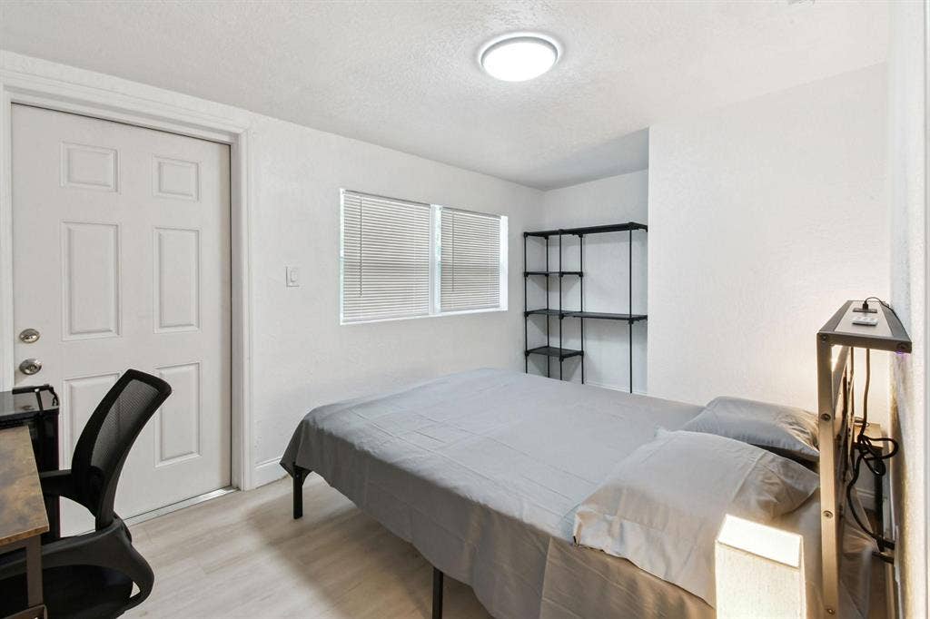 9 BR in Tampa