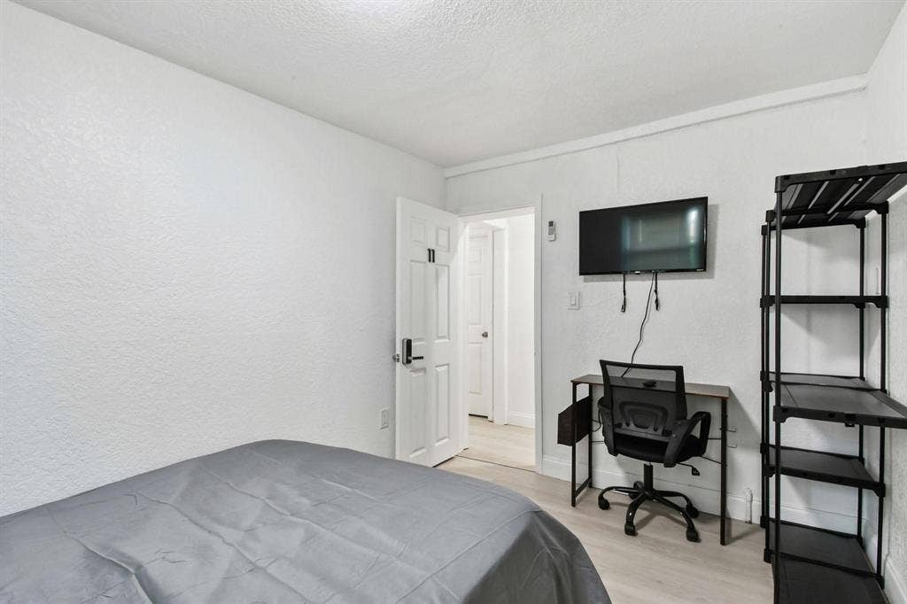 9 BR in Tampa