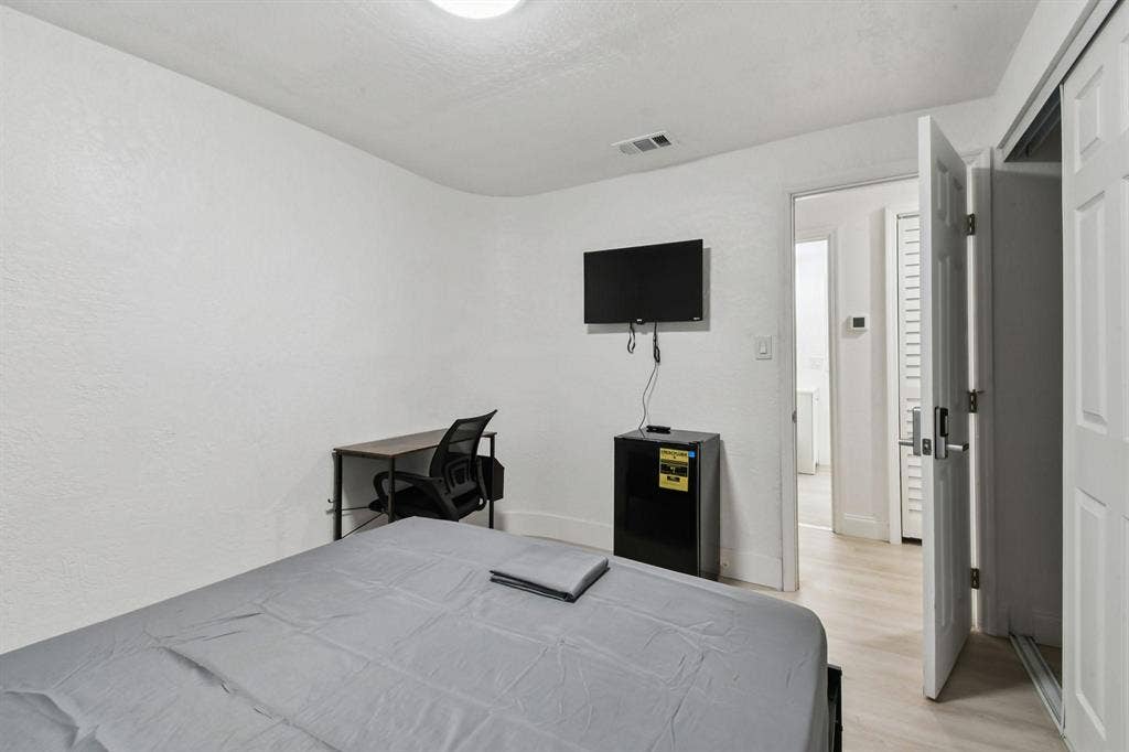 9 BR in Tampa