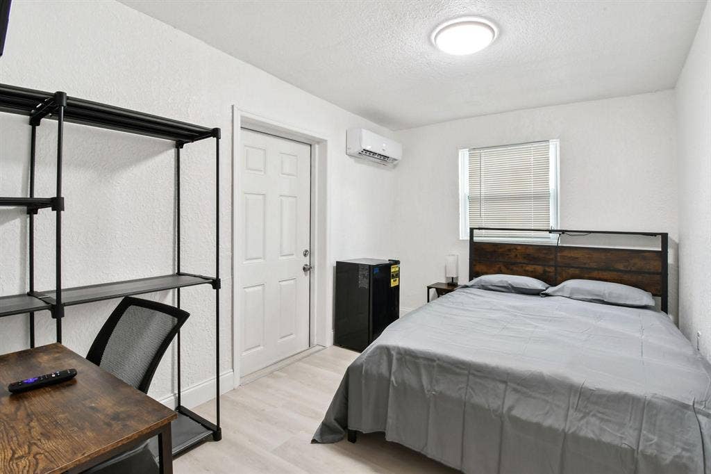 9 BR in Tampa
