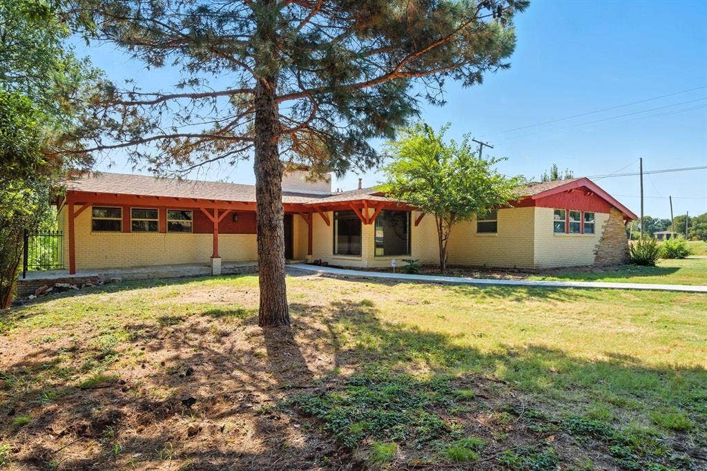 5 BR in Fort Worth