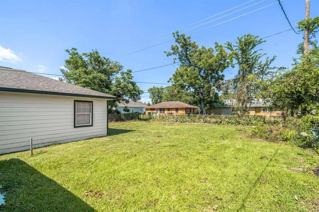 10 BR in Houston