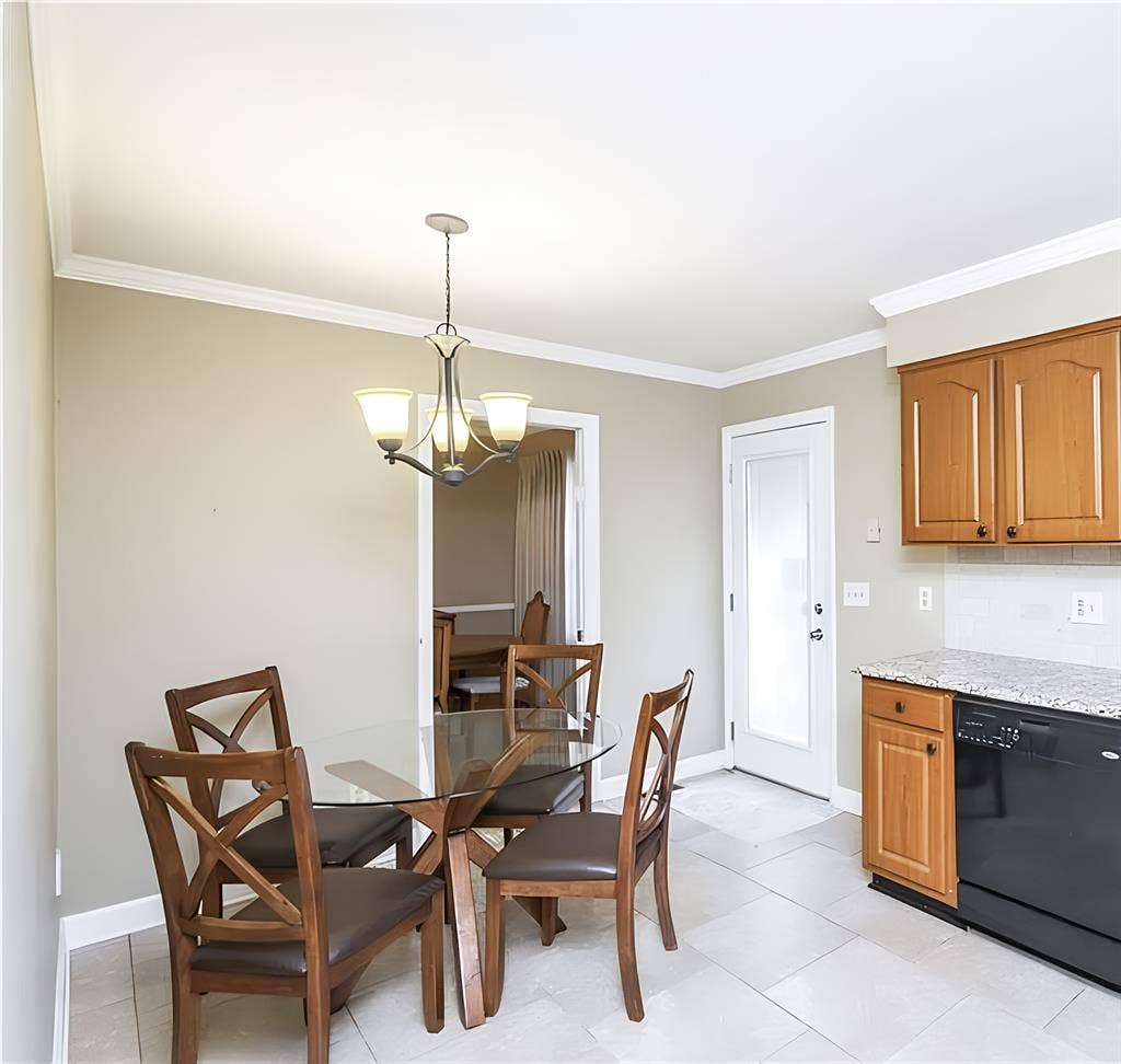3 BR in Charlotte