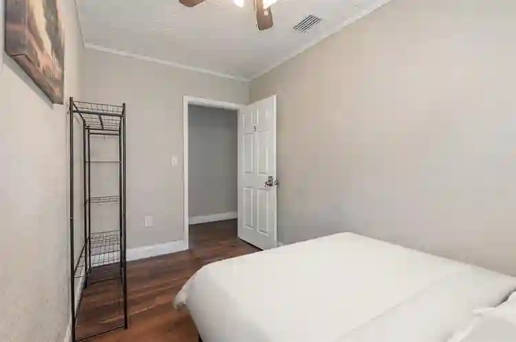 2 BR in Orlando