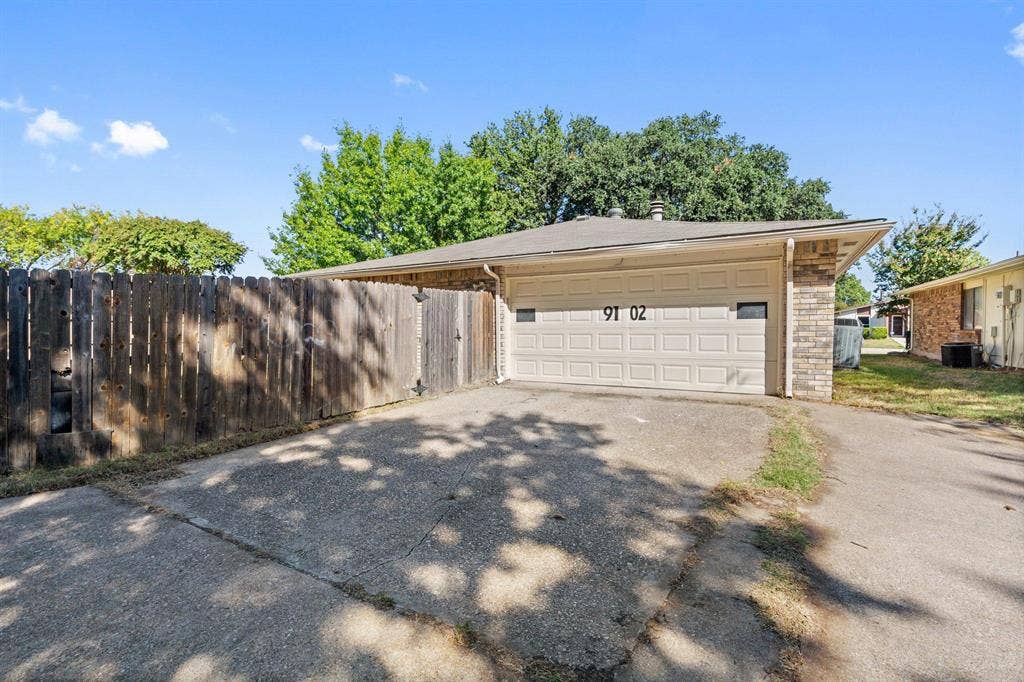 4 BR in Rowlett